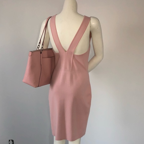 Elizabeth and James Ritter Bodycon dress (L) - Picture 4 of 5